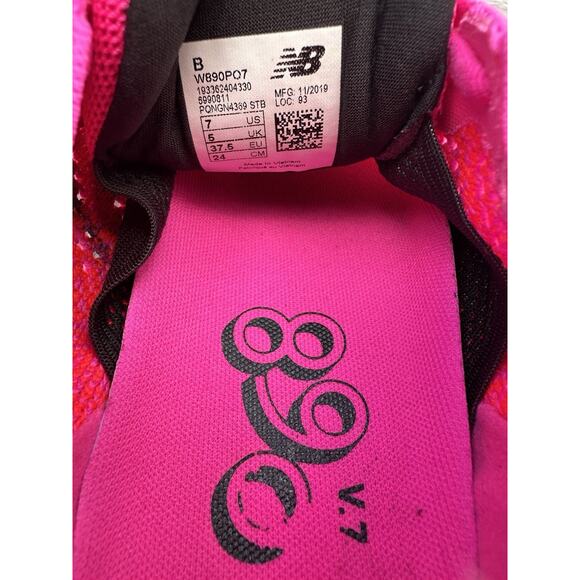 New Balance 890 V7 Neutral Running Shoe Women’s Size 7 - Picture 4 of 8